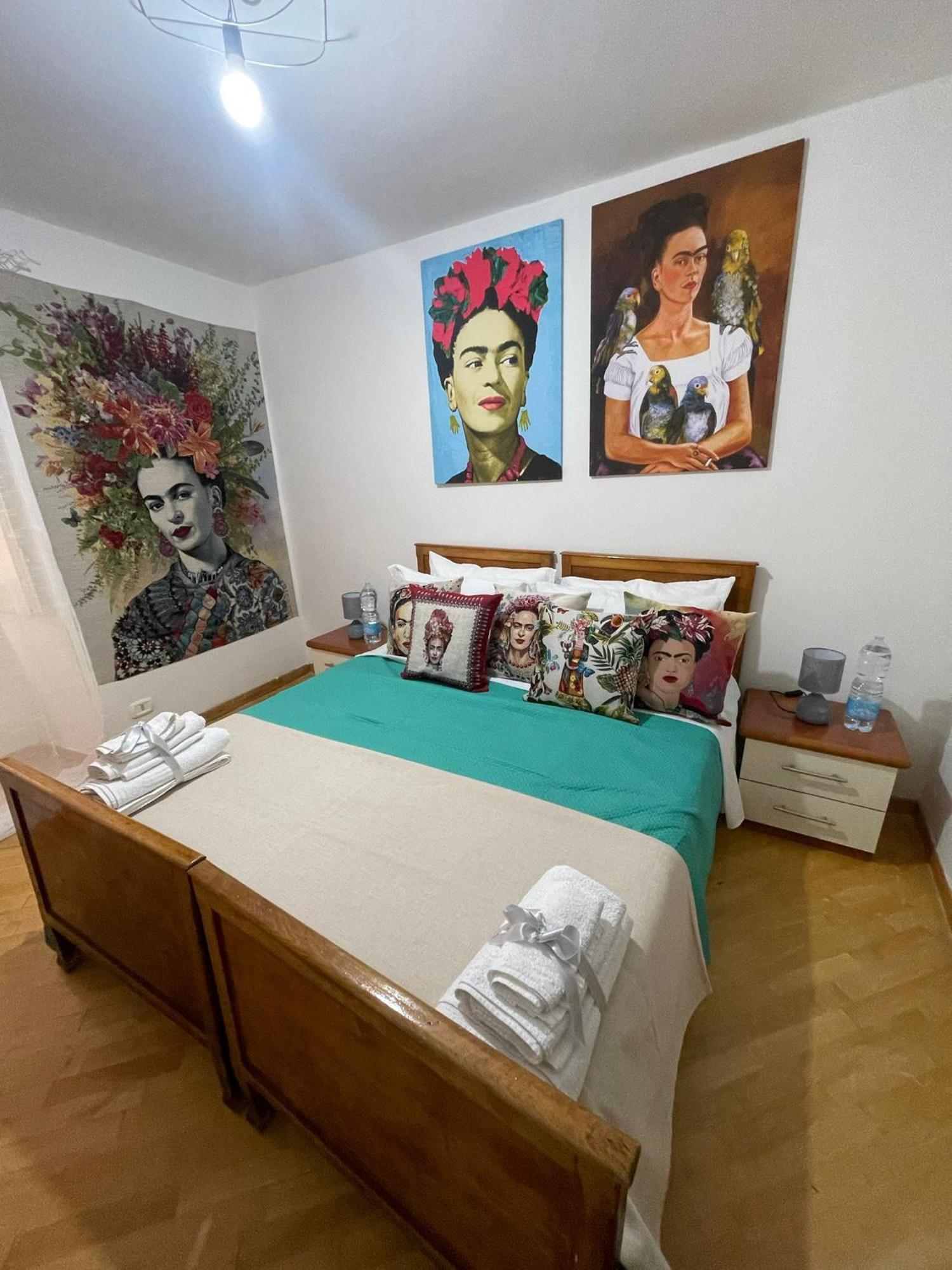 Plebiscito Charme Rooms Naples Luaran gambar