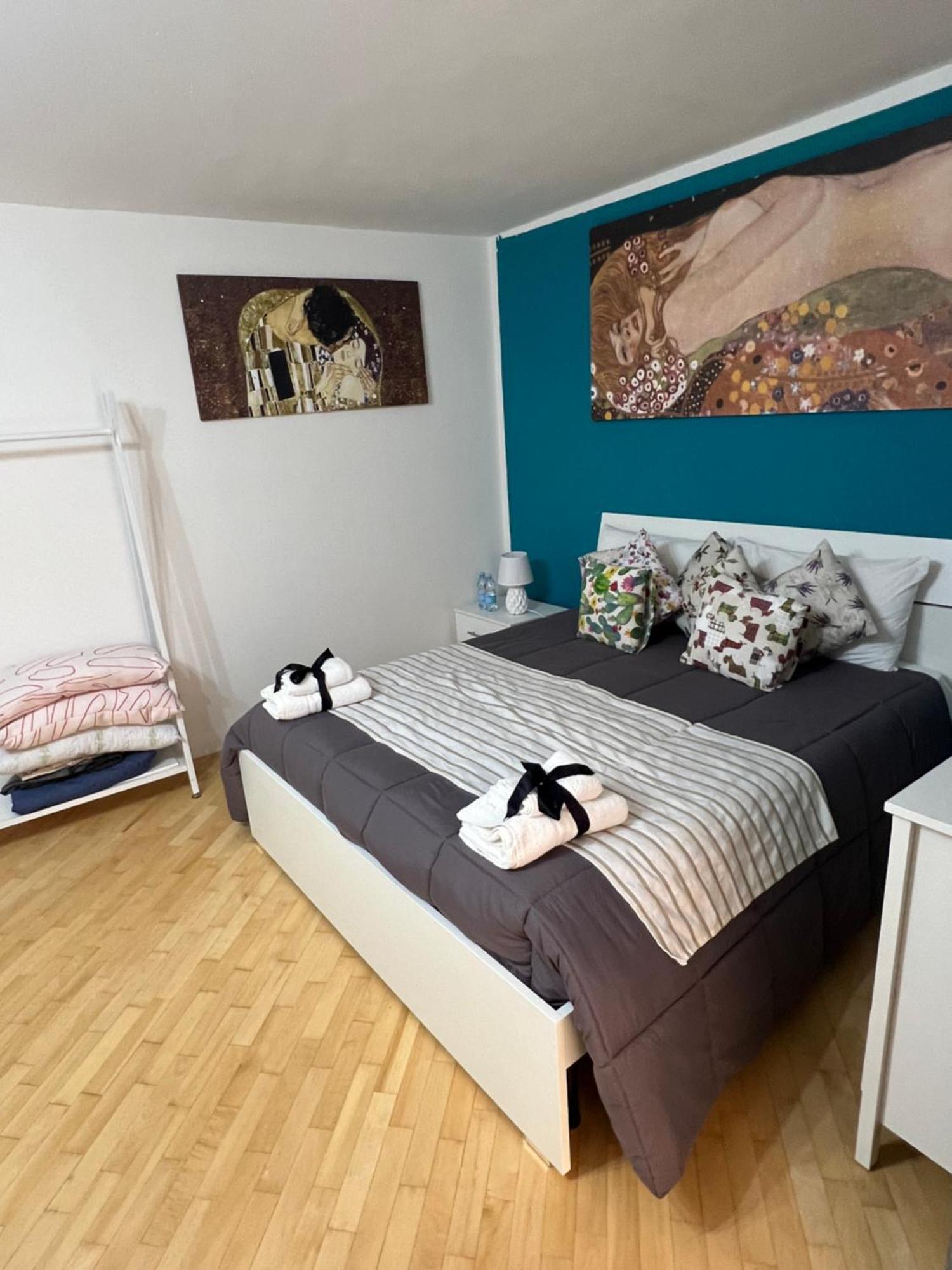 Plebiscito Charme Rooms Naples Luaran gambar