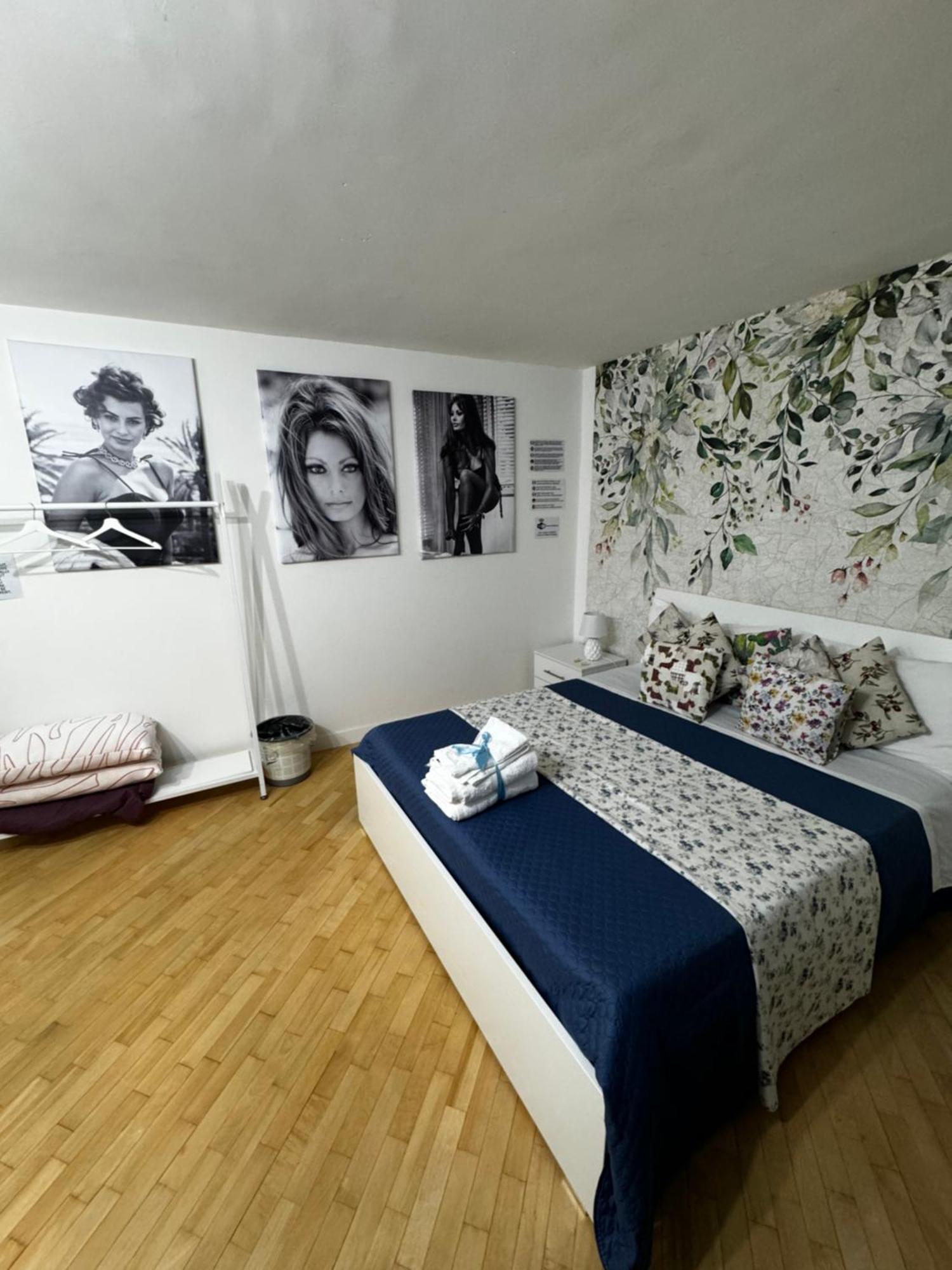 Plebiscito Charme Rooms Naples Luaran gambar